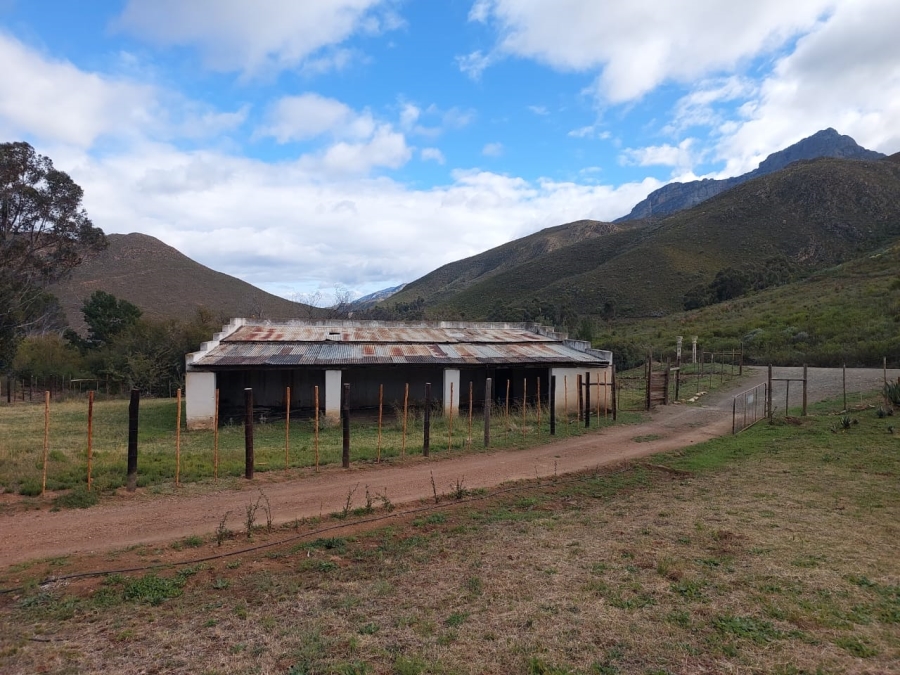 7 Bedroom Property for Sale in Ladismith Rural Western Cape